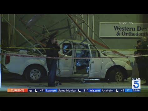 Man dies after crashing into scaffolding in South Los Angeles